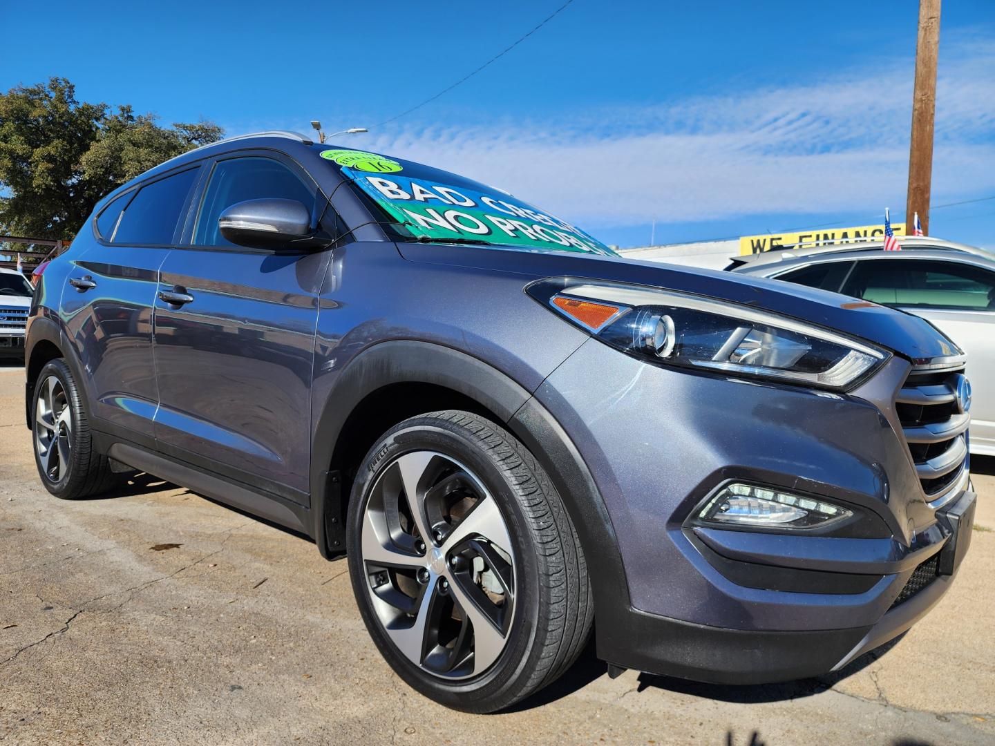 2016 BLACK Hyundai Tucson Sport (KM8J33A21GU) with an 1.6L L4 DOHC 16V engine, 7A transmission, located at 2660 S.Garland Avenue, Garland, TX, 75041, (469) 298-3118, 32.885551, -96.655602 - Welcome to DallasAutos4Less, one of the Premier BUY HERE PAY HERE Dealers in the North Dallas Area. We specialize in financing to people with NO CREDIT or BAD CREDIT. We need proof of income, proof of residence, and a ID. Come buy your new car from us today!! This is a Very clean 2016 HYUNDAI TUC - Photo#1